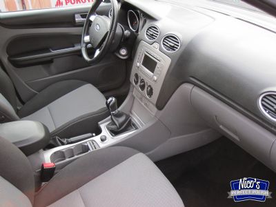 Ford Focus interieurreiniging