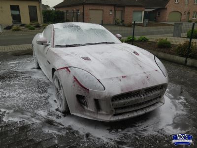 jaguar F-type GYEON detail