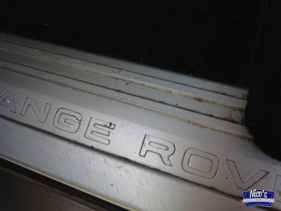 range rover vogue interior detail
