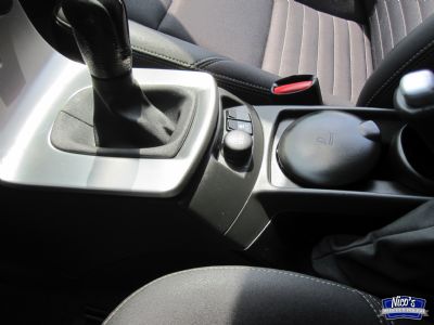 volvo s40 interior detail