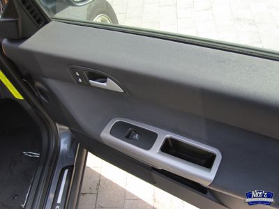 volvo s40 interior detail